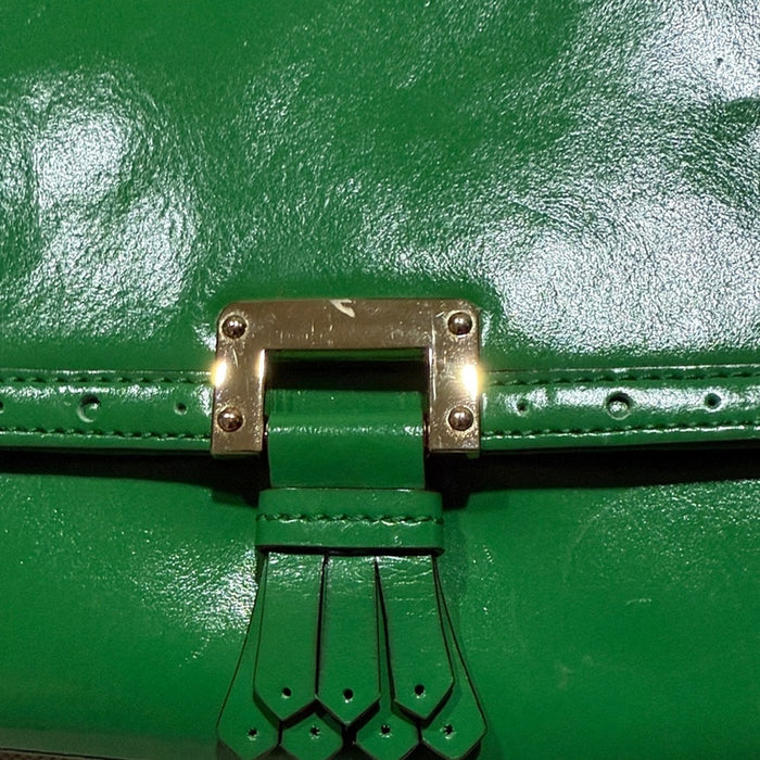 Antonio Melani Beautiful Green
Leather Shoulder Handbag.