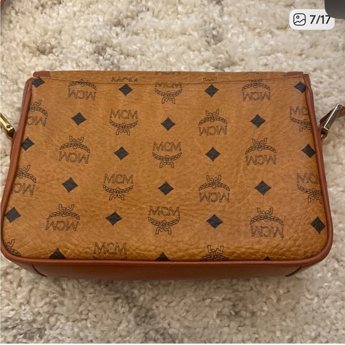 Vintage Authentic Visetos Cognac
MCM Crossbody/Shoulder Bag with Dust bag