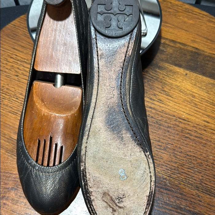 Tory Burch Bronze/Black Leather Flats