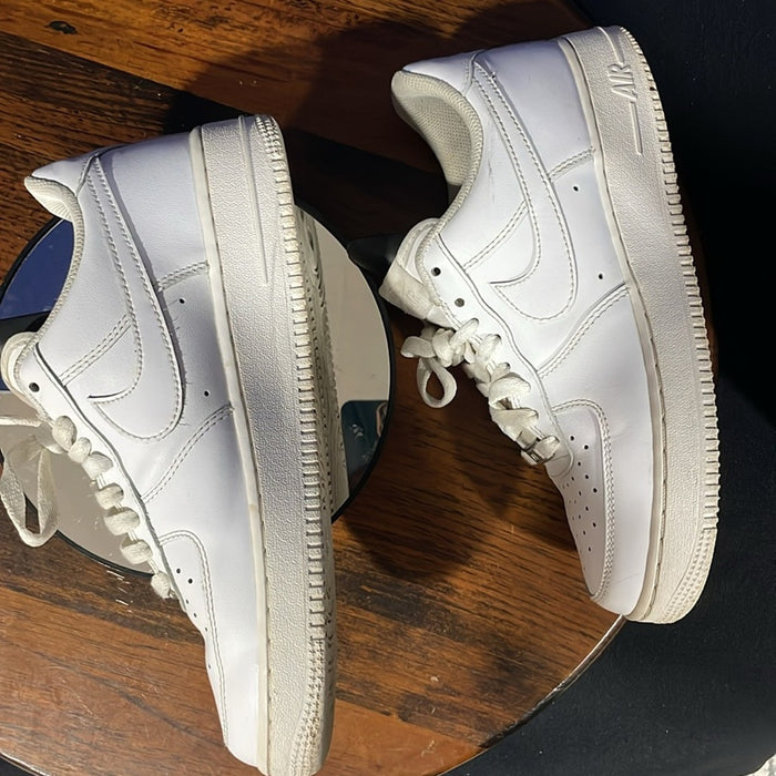 Nike White Air Force 1