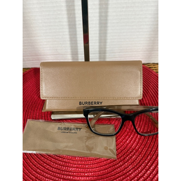 Burberry Eyeglasses and Case with Glasscleaner