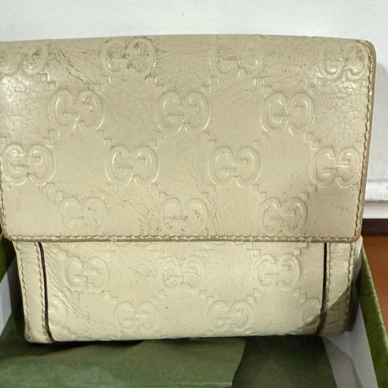 Gucci SSima Leather Bifold
Wallet Off-white