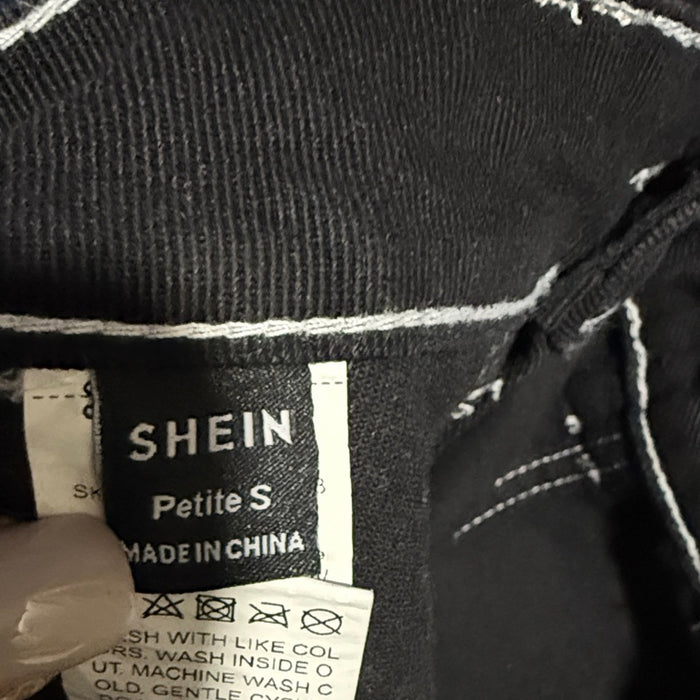 SHEIN High Rise Black Jeans with Contrast Stitching