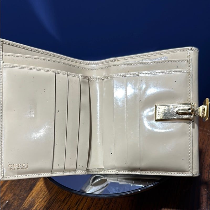 Gucci Bifold Enamel Leather Double Sided Wallet