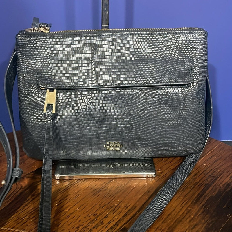 VINCE CAMUTO Gally Leather Crossbody Bag