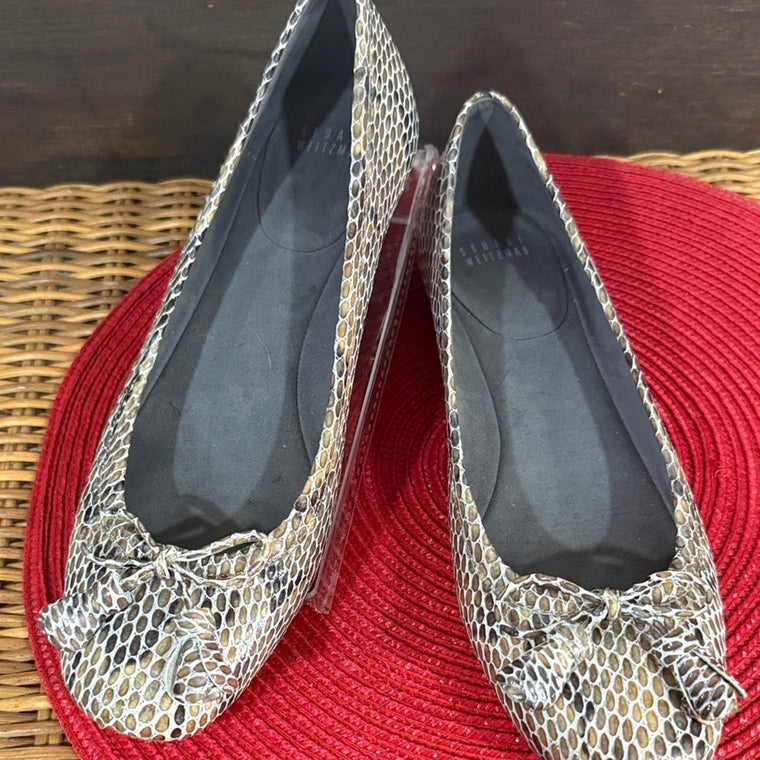 Stuart Weitzman Size 8.5 Tulip Bow Snake Skin Print Ballet Flats