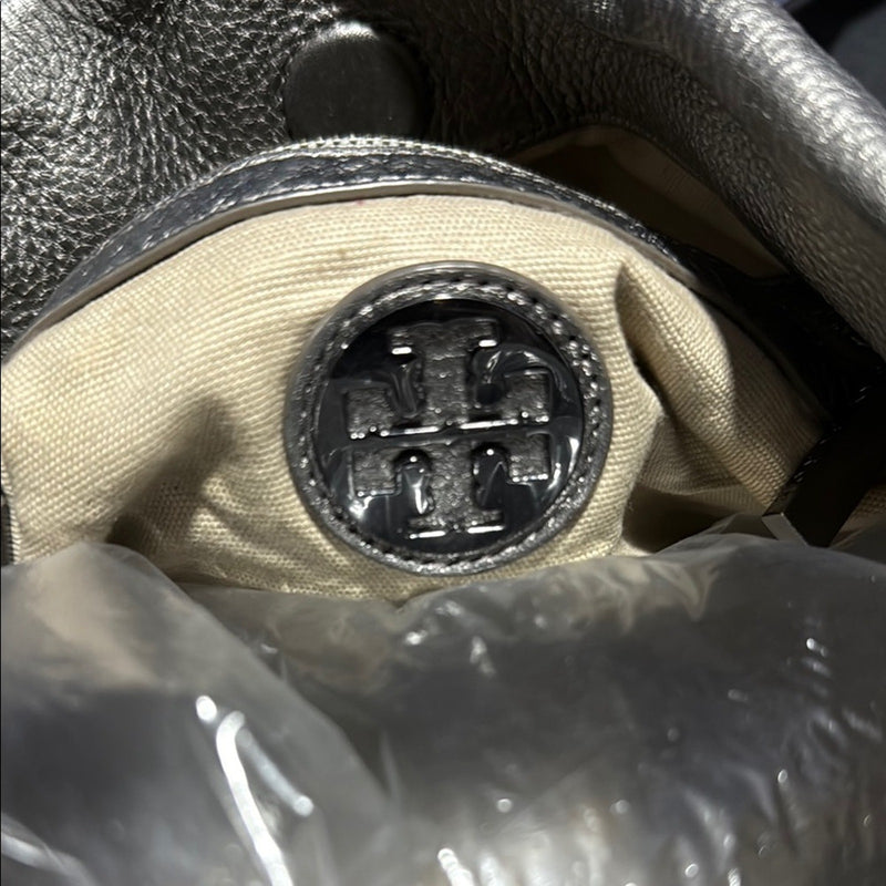 Tory Burch Metallic Gray Pebbled Leather Hobo Shoulder Bag