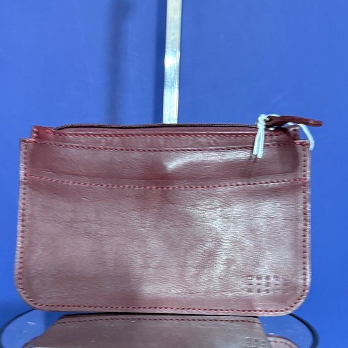 MOORE & GILES SMALL LEATHER ENVELOPE NWT