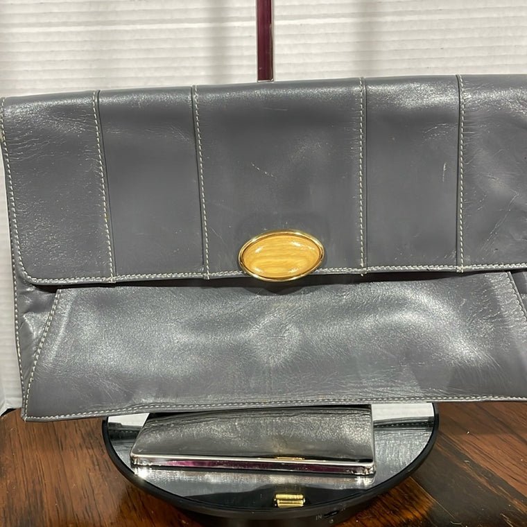 Vintage 70’s leather clutch