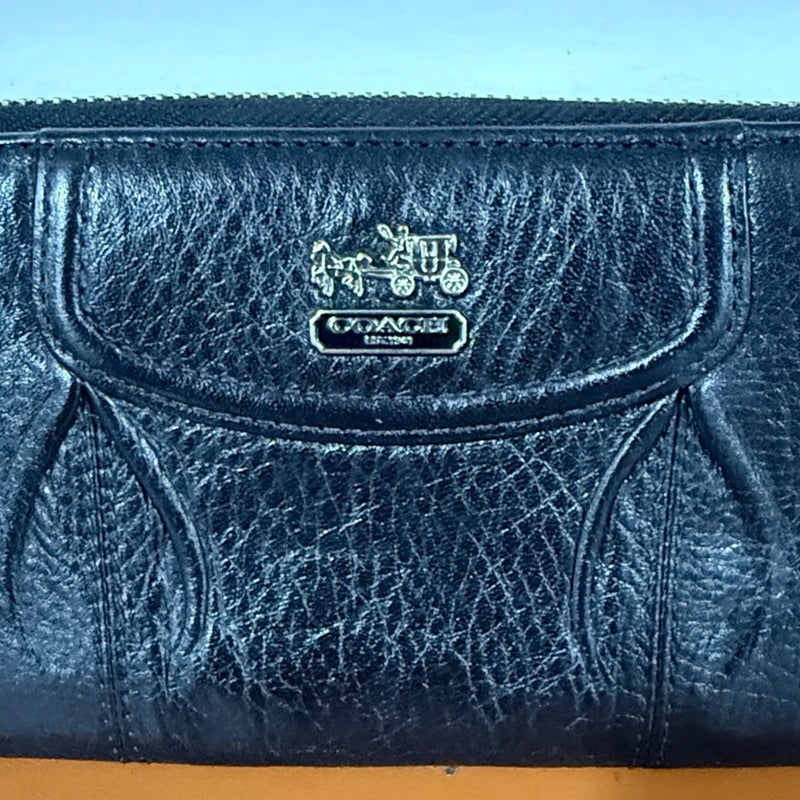 COACH Madison Leather Accordian Zip Around Wallet 46601 SV/BLA