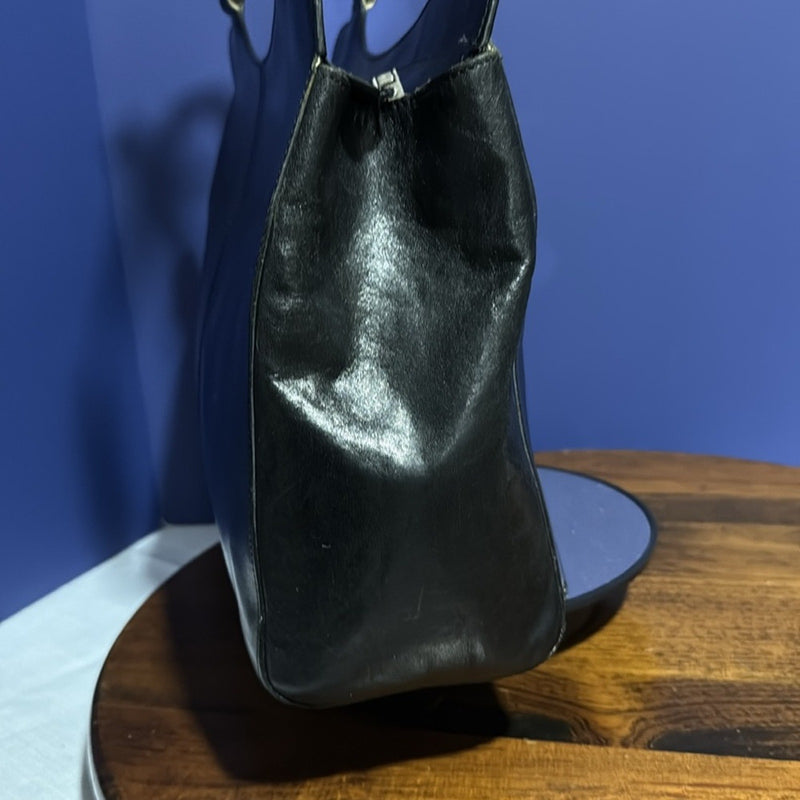 Monsac Classic Black Leather Shoulder Bag