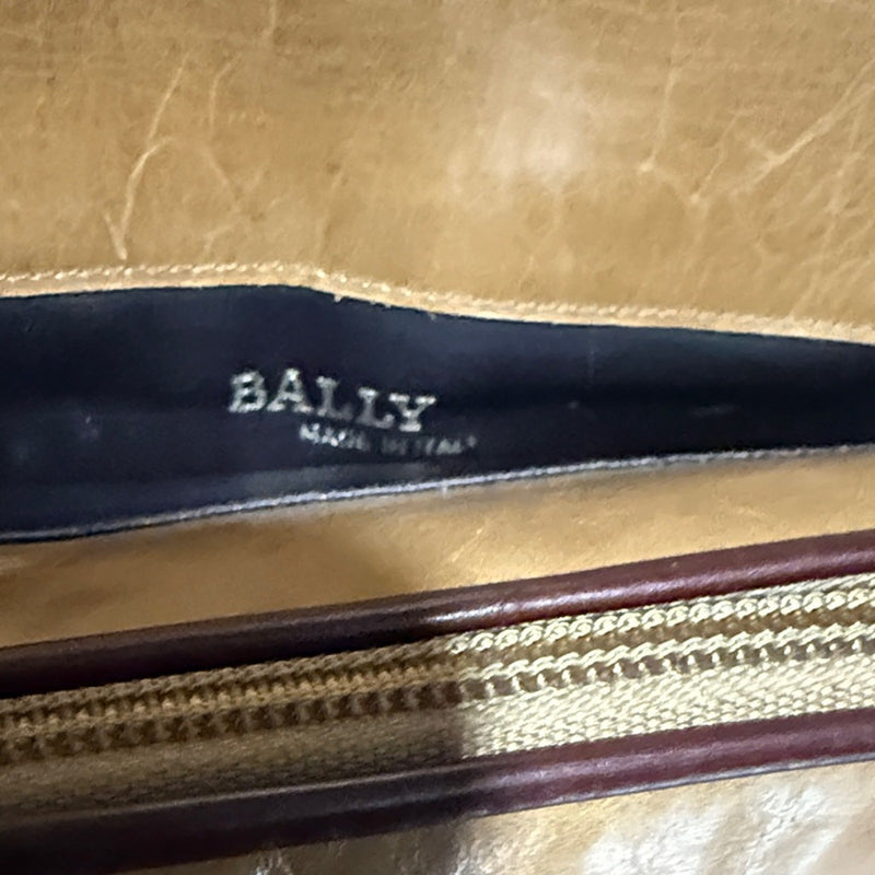 BALLY Cream Tan Grain Leather Cross Body Handbag