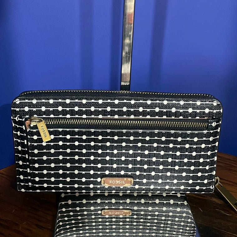 FOSSIL Logan RFID Zip Around Clutch Black Stripe Buy bags