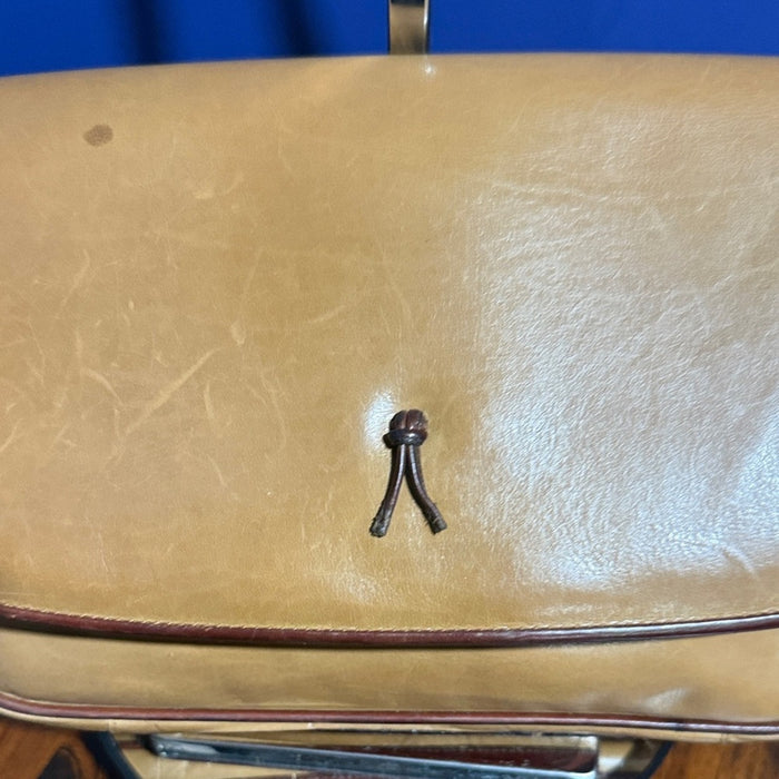 BALLY Cream Tan Grain Leather Cross Body Handbag