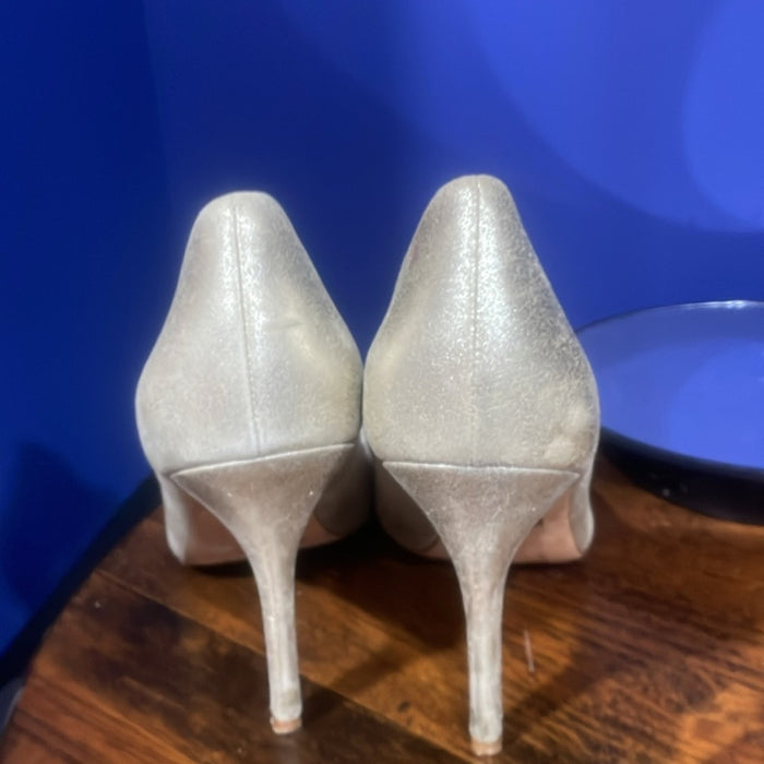 Badgley Mischka 4 Inch heels Size 9 M