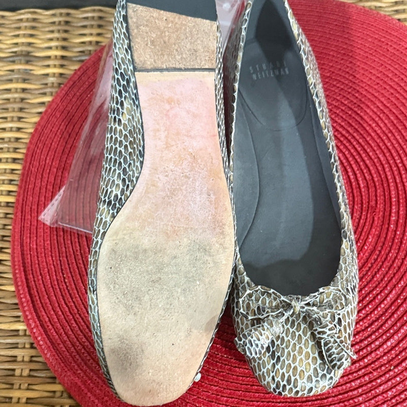 Stuart Weitzman Size 8.5 Tulip Bow Snake Skin Print Ballet Flats