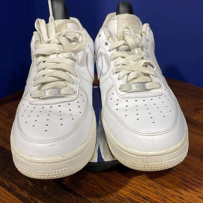 Nike White Air Force 1