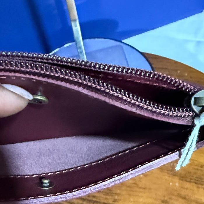 MOORE & GILES SMALL LEATHER ENVELOPE NWT