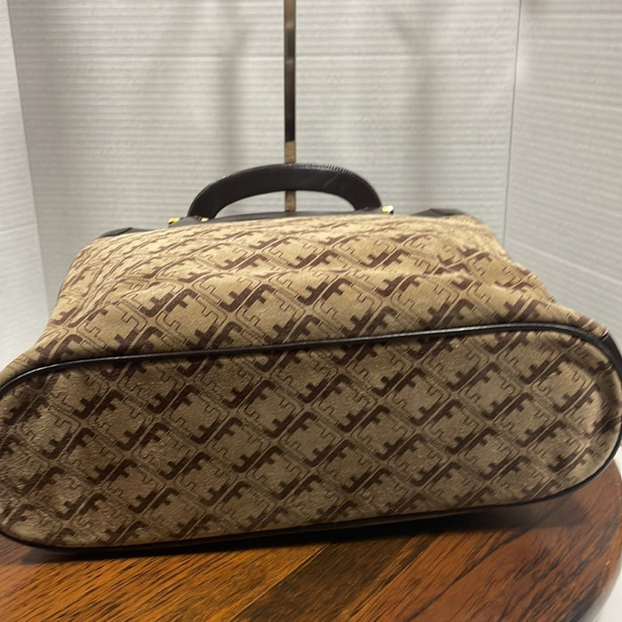 Salvatore Ferragamo bag. This bag is in great condition