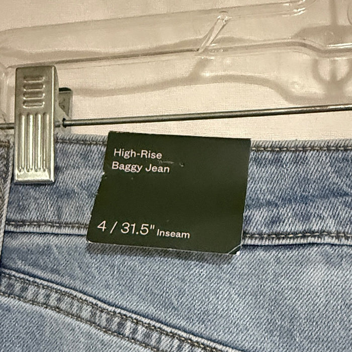 NWT Wild Fable Super High Rise Wide
Leg Jeans wild fable