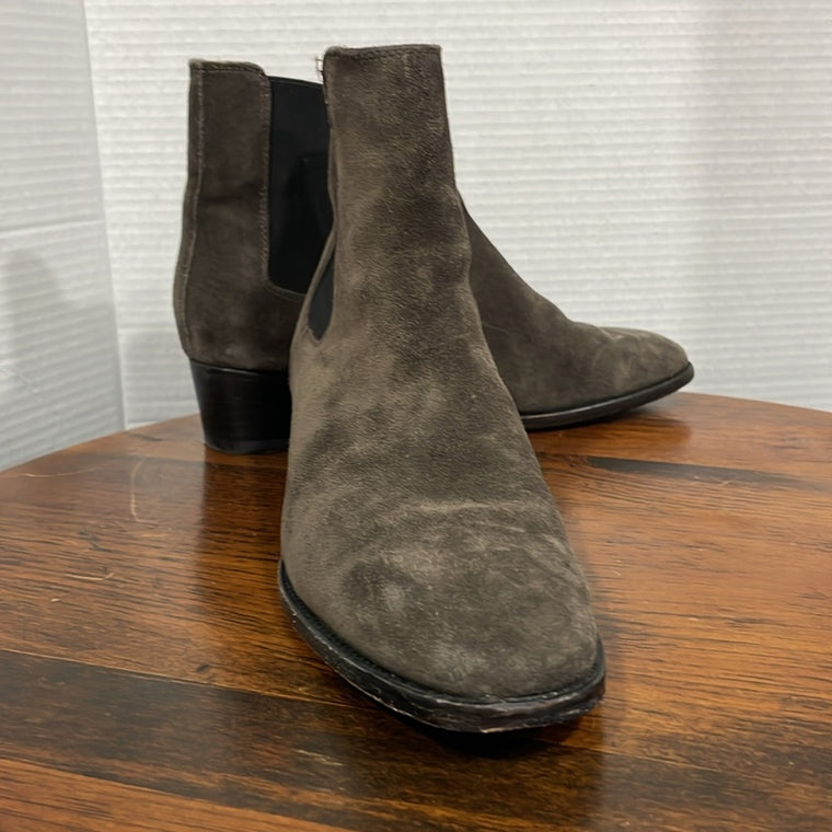 Frye Dara Chelsea Boots
