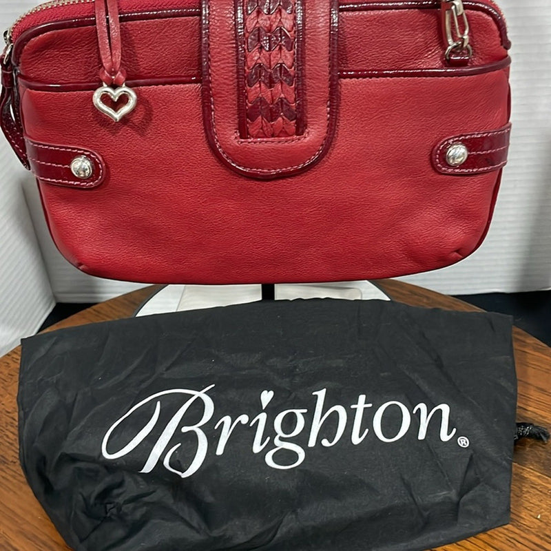 Brighton Crossbody Pebble Leather Purse Silver Accent Buckle and dust bag