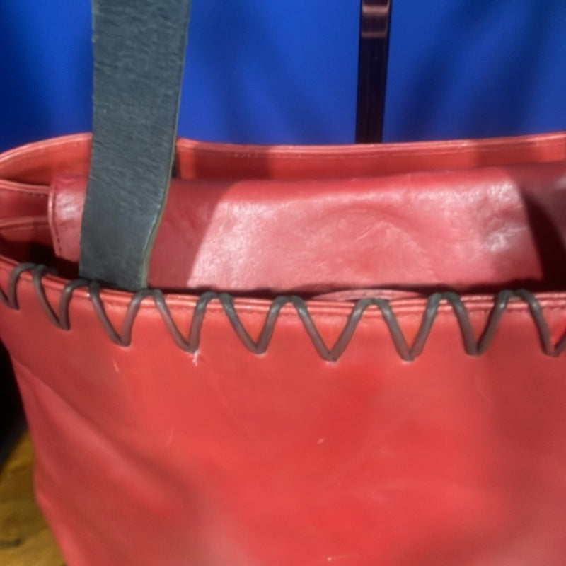Graffe leather handbag