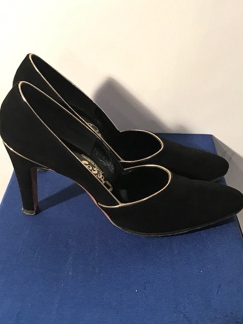 Vintage Crego's Stone Harbor Black suede shoes
