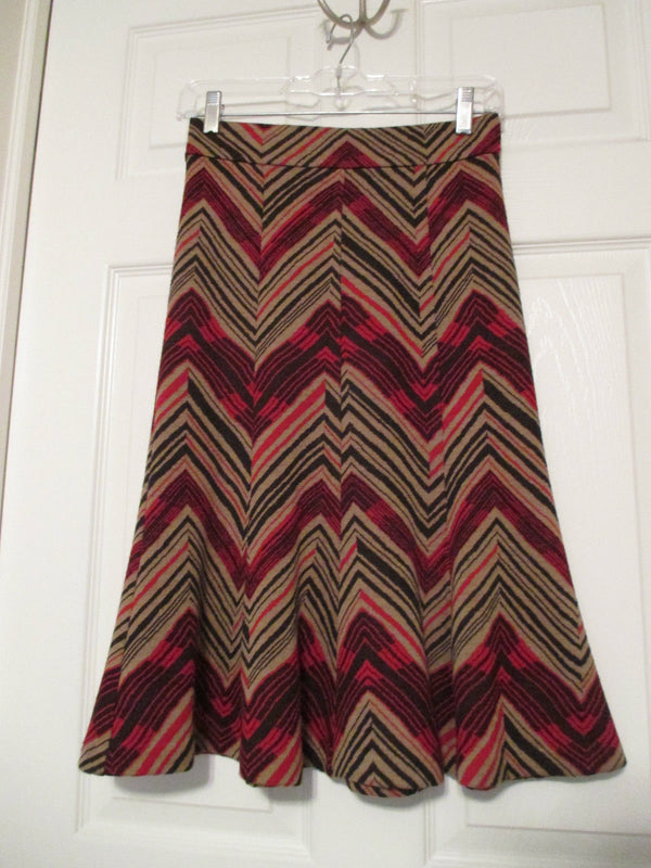 Diane Von Furstenberg Red Black Tan Wool Chevron Print A Line Skirt Size 4