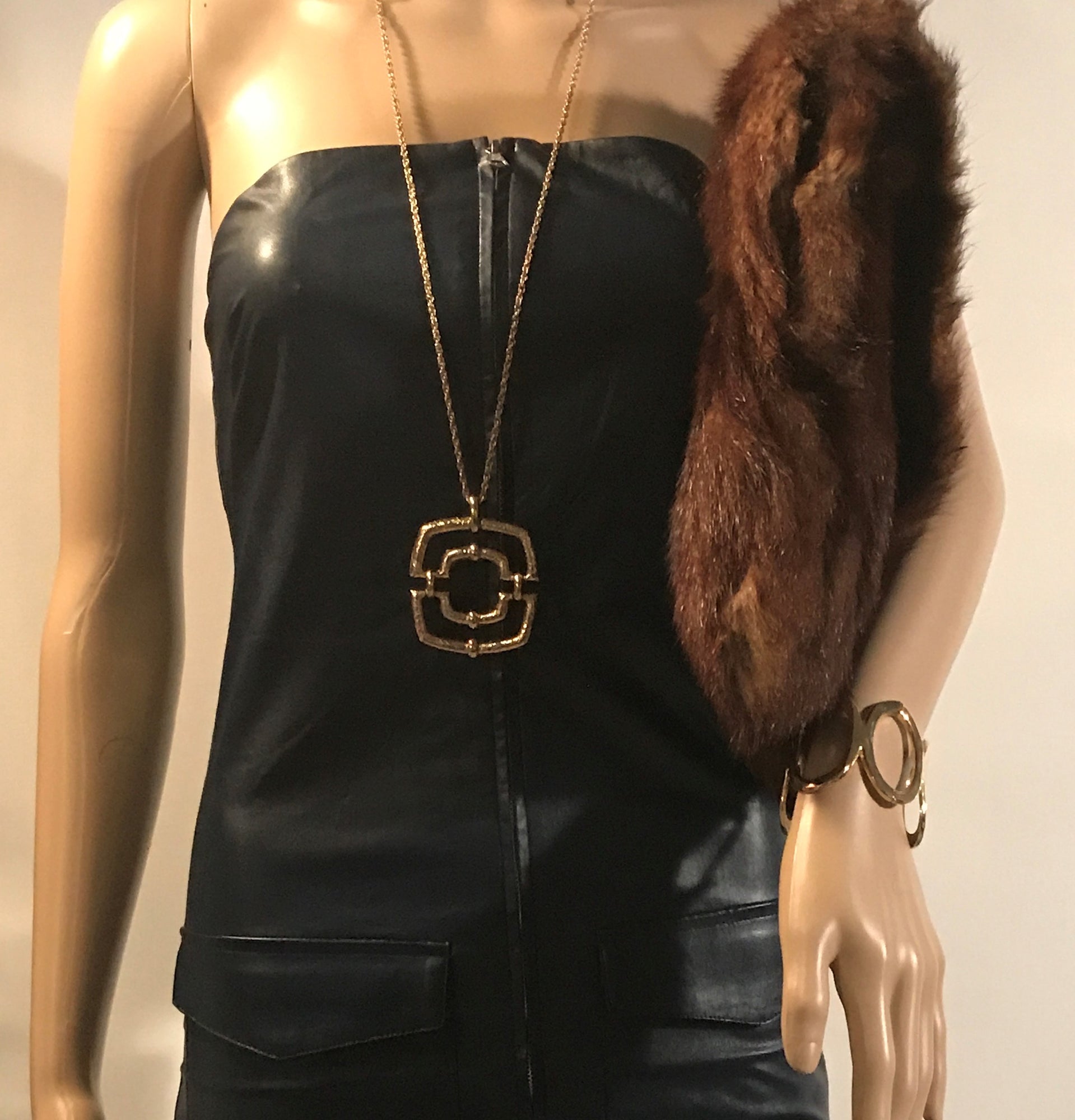 Muff purse shop