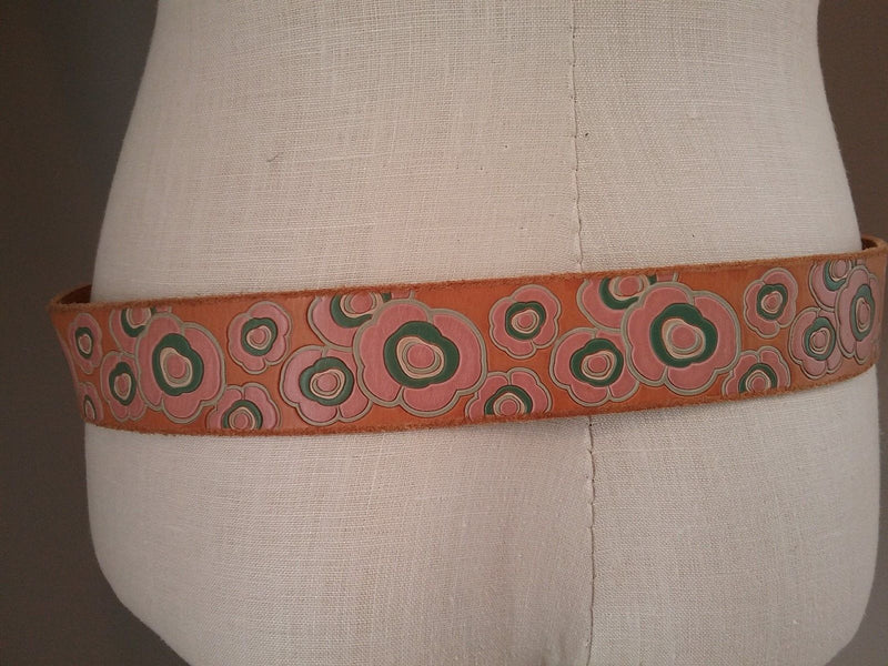 GAP floral pink green tooled floral leather belt SIZE MEDIUM boho hippie