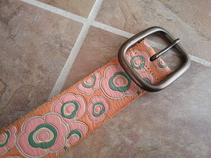 GAP floral pink green tooled floral leather belt SIZE MEDIUM boho hippie