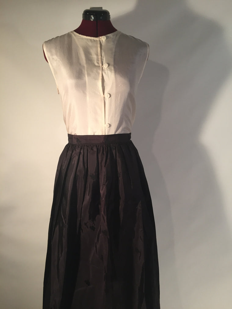 Mr. Hank Black Embroidery Hem  Long Skirt