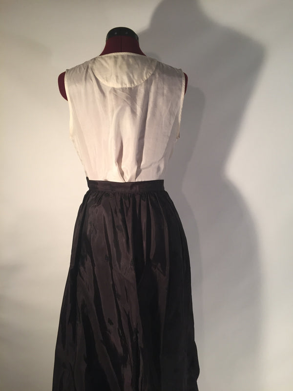 Mr. Hank Black Embroidery Hem  Long Skirt