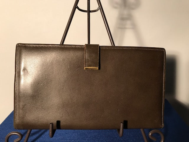Vintage Olive Green Traveler Wallet