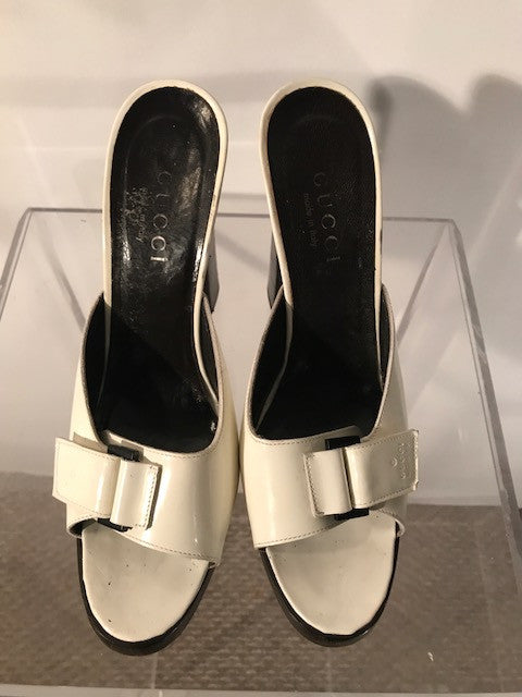 Gucci Leather Slide Sandals