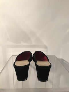 Oomphies Black Velvet Slides