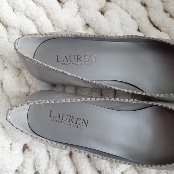 Lauren Ralph Lauren gray leather heels Size 8B