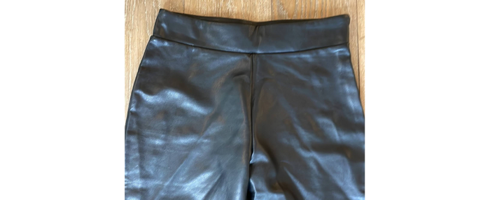 Leith• Black Faux Leather Pants  Leith size  S