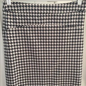 MICHAEL Michael Kors black and cream hounds tooth skirt
