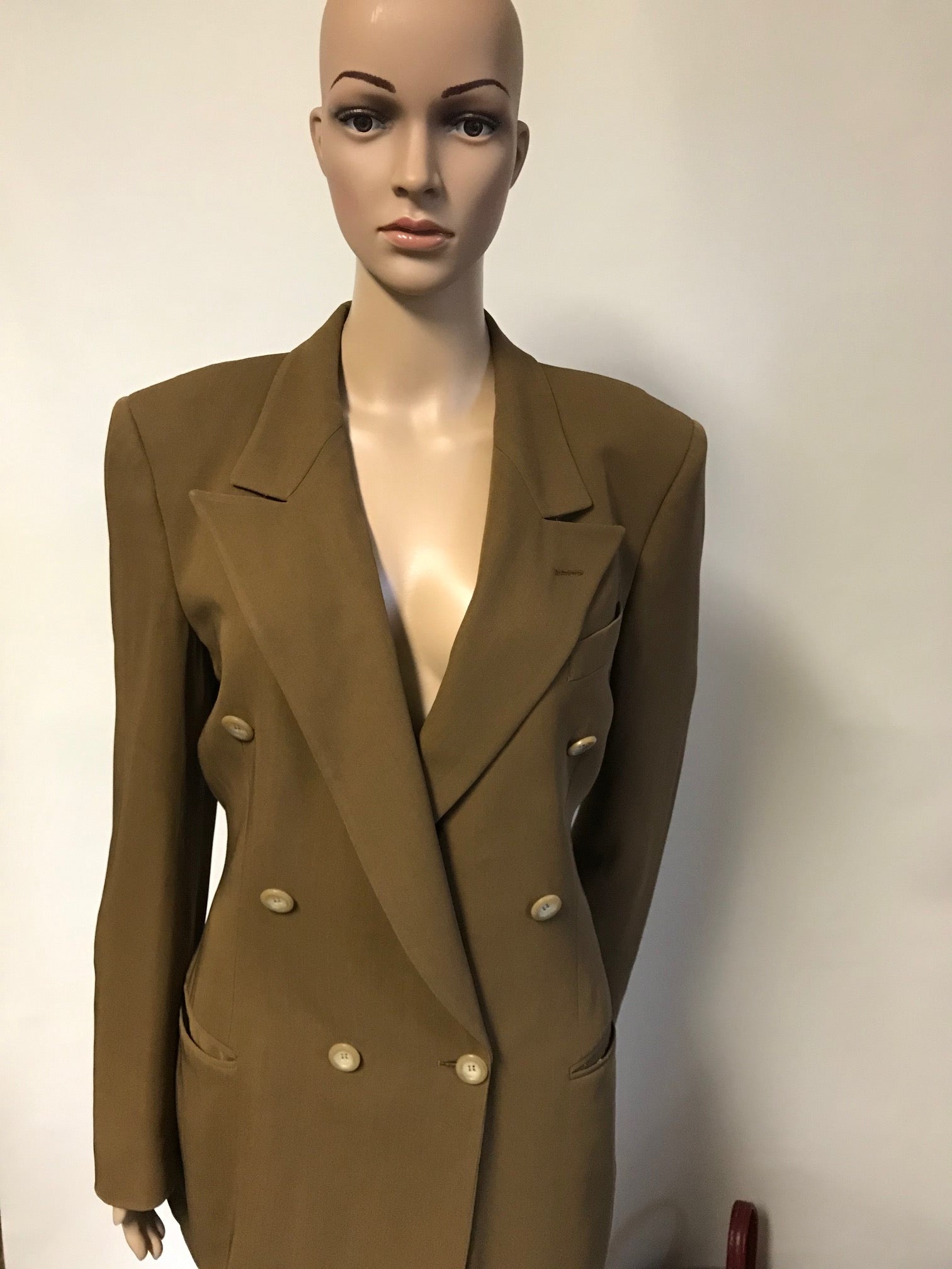 Classy Italian Made Paul Stuart Double Breasted Suit