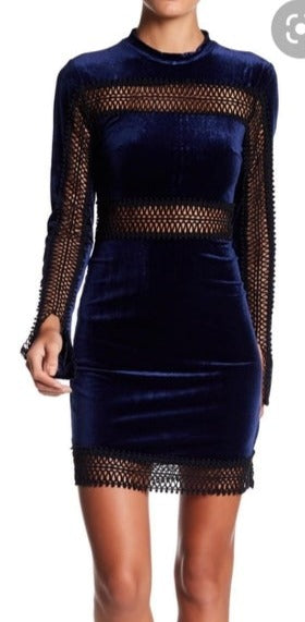 Romeo and Juliet Crochet Trim Velvet Dress size 4 Romeo and Juliet Crochet Trim Velvet Dress size 4