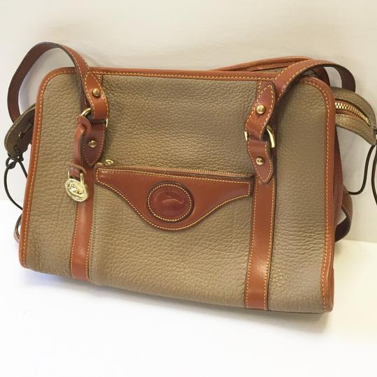 Vintage Dooney & Bourke Beige & Tan Leather Shoulder Bag