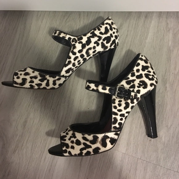 White House Black Market  Leopard pumps