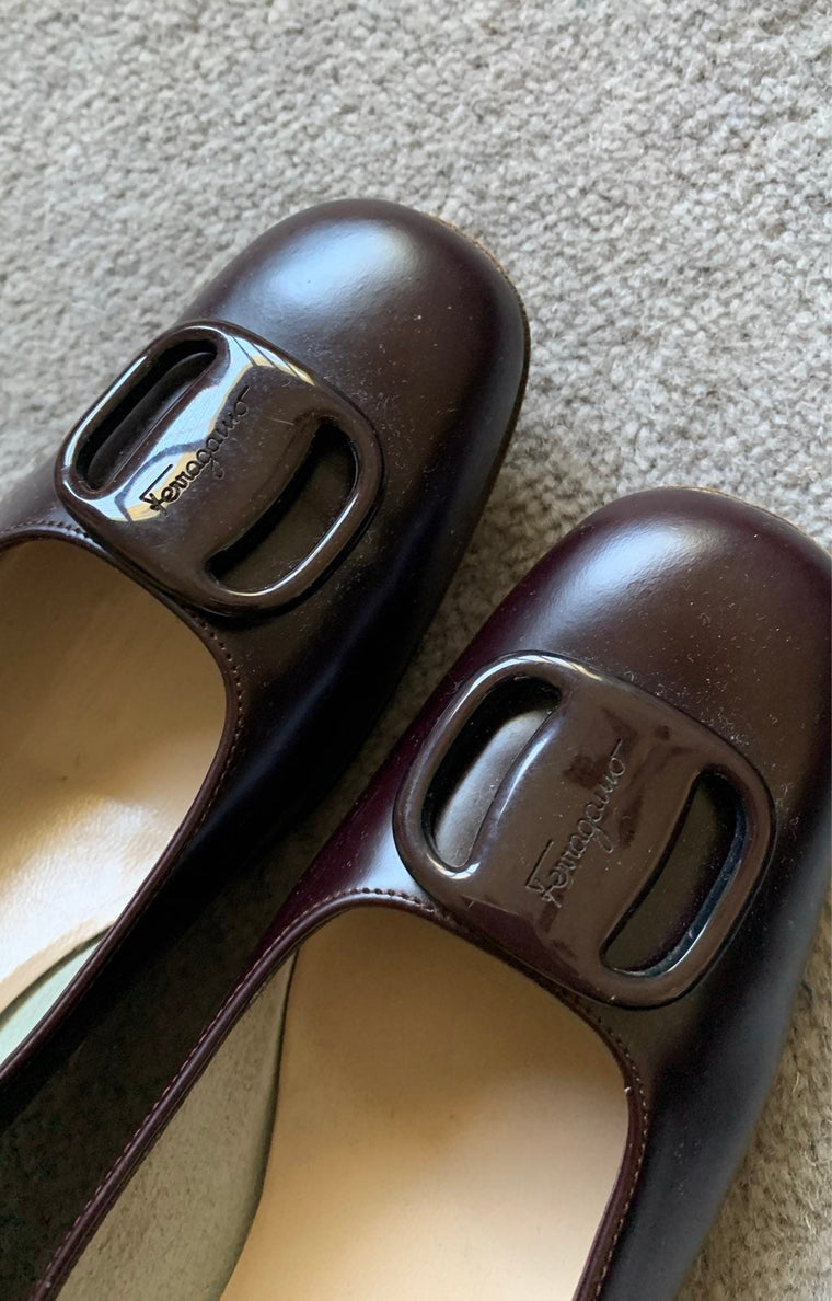 Vintage Salvatore Ferragamo Pumps 8 1/2B