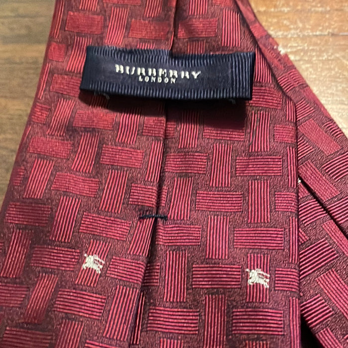 Rare Burberry London 100% Silk Burberry Necktie