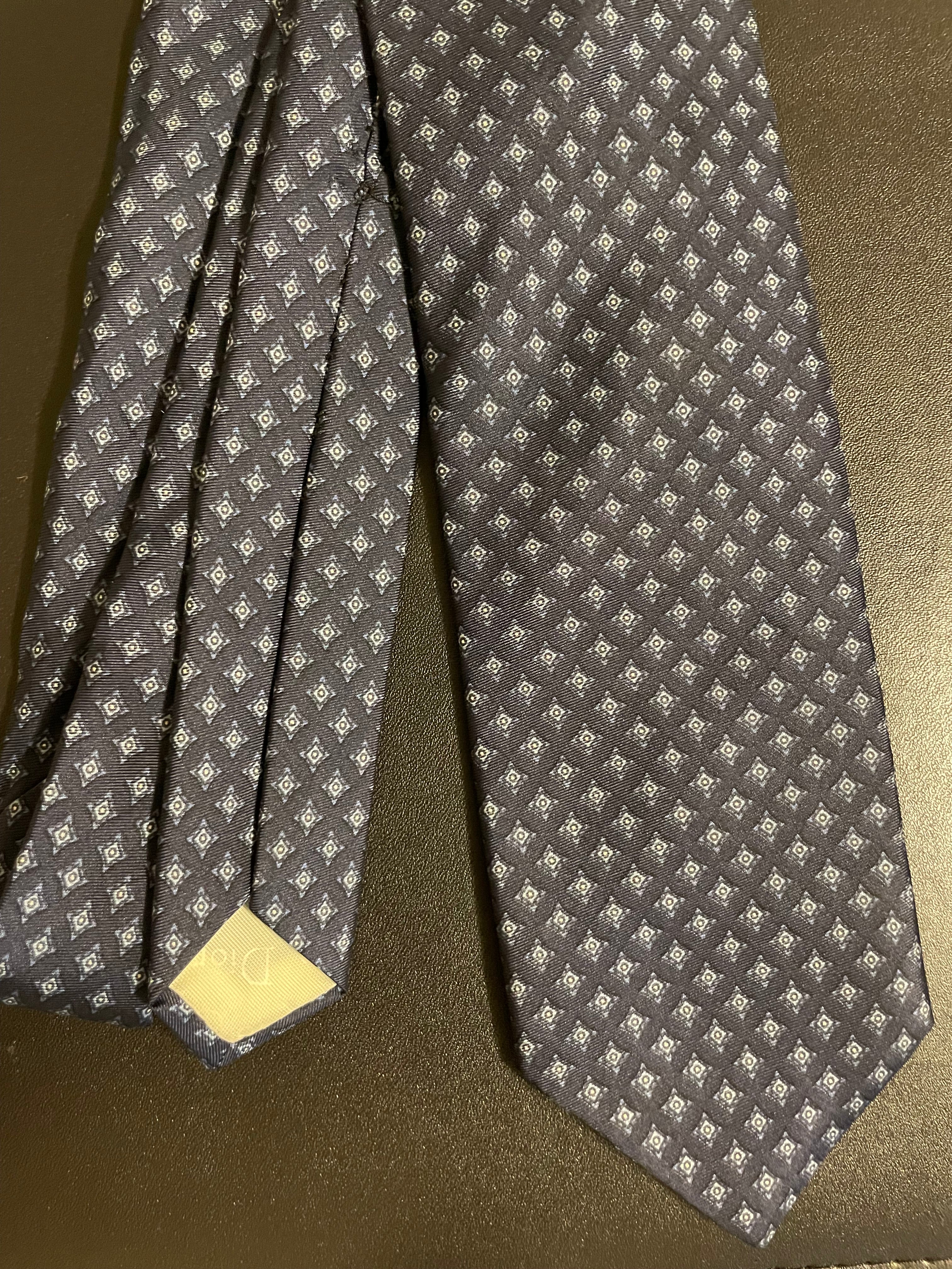 CHRISTIAN DIOR  Cravates Navy Blue and gray print  Neck tie