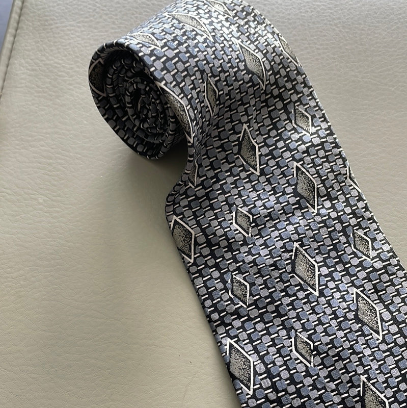 Pierre Balmain Men's gray and black  silk  tie with diamond  abstract pattern