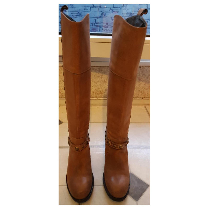 Janet & Janet Tan Tan Tan Leather Heeled Boots With Metal Rivets Beige Light brown Caramel Size 39