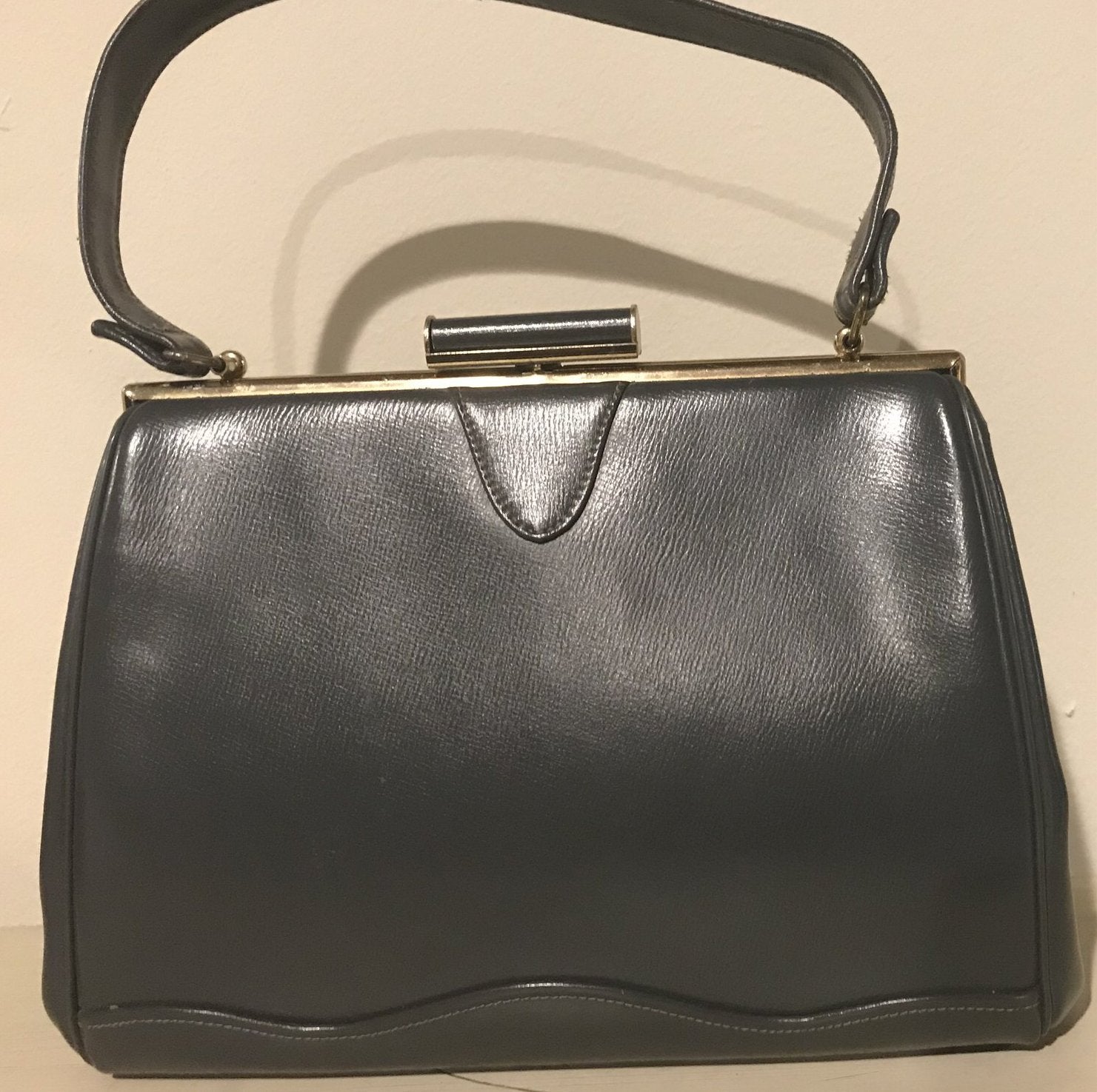 Vintage Gray Leather Handbag By Elite Handbags One Strap Handle
